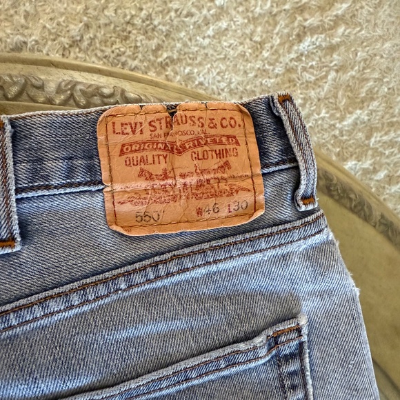 Levi’s 550 Denim Jeans Relaxed Fit Levis Light Blue Wash Size 46 x 30 - Picture 4 of 9